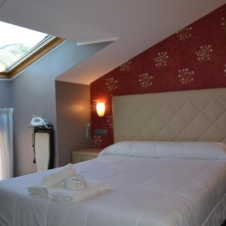 Apartamentos Spa Cueto Onís Eksteriør billede