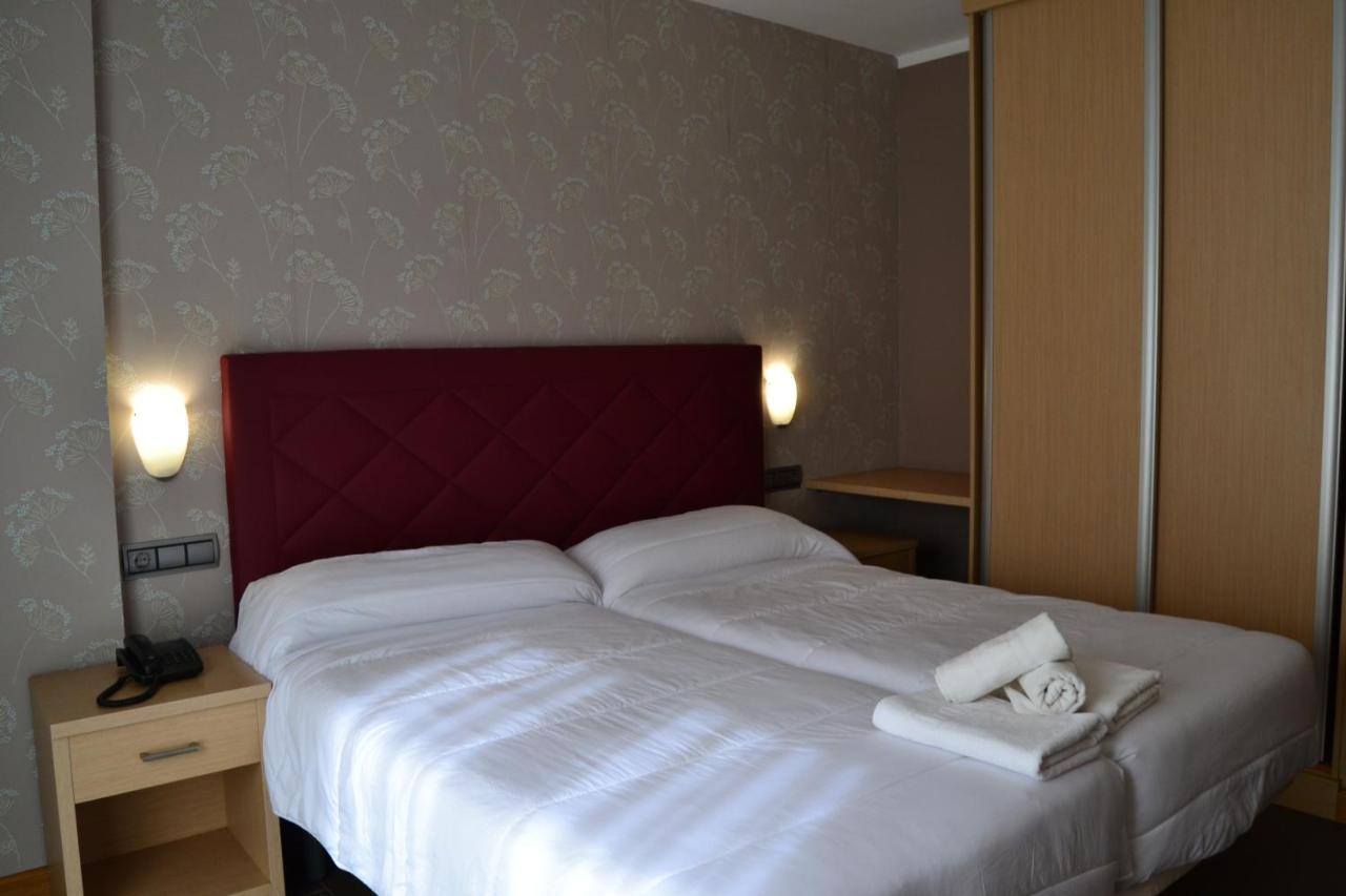 Apartamentos Spa Cueto Onís Eksteriør billede