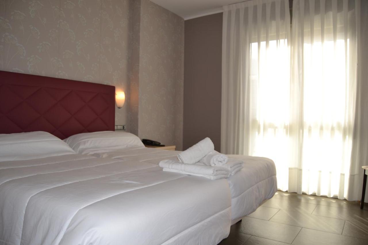 Apartamentos Spa Cueto Onís Eksteriør billede