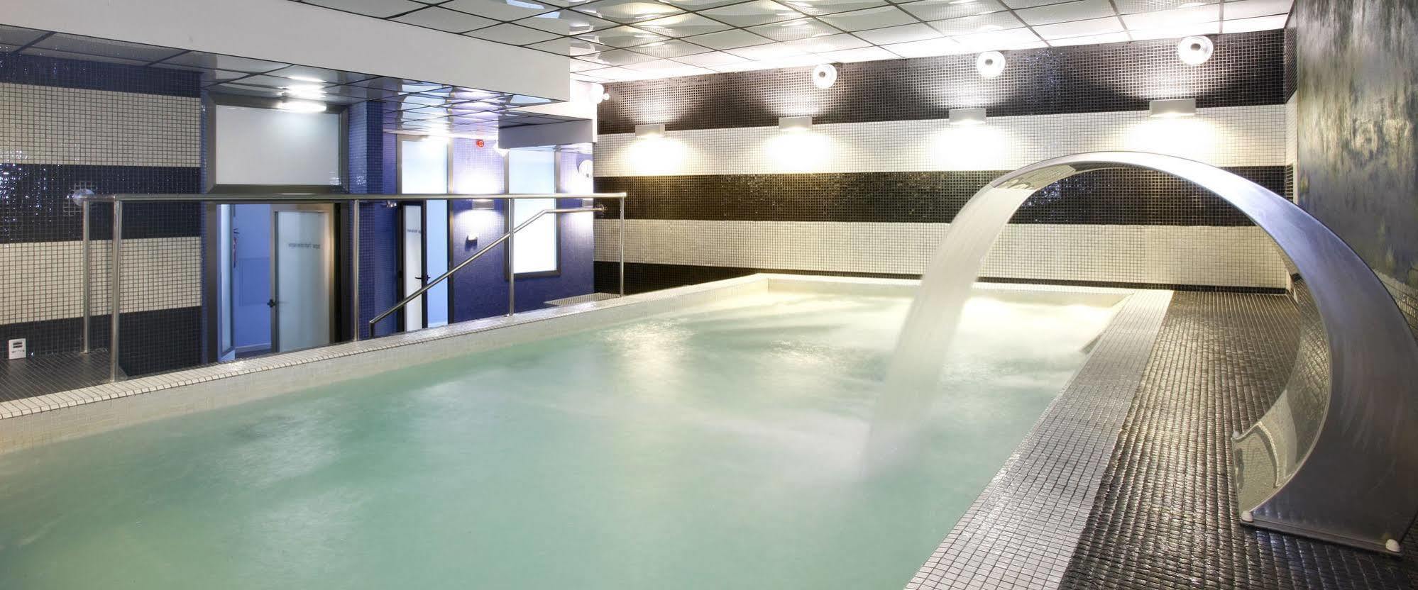 Apartamentos Spa Cueto Onís Eksteriør billede