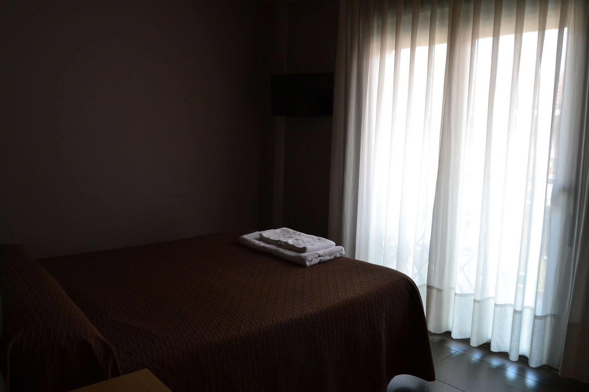 Apartamentos Spa Cueto Onís Eksteriør billede