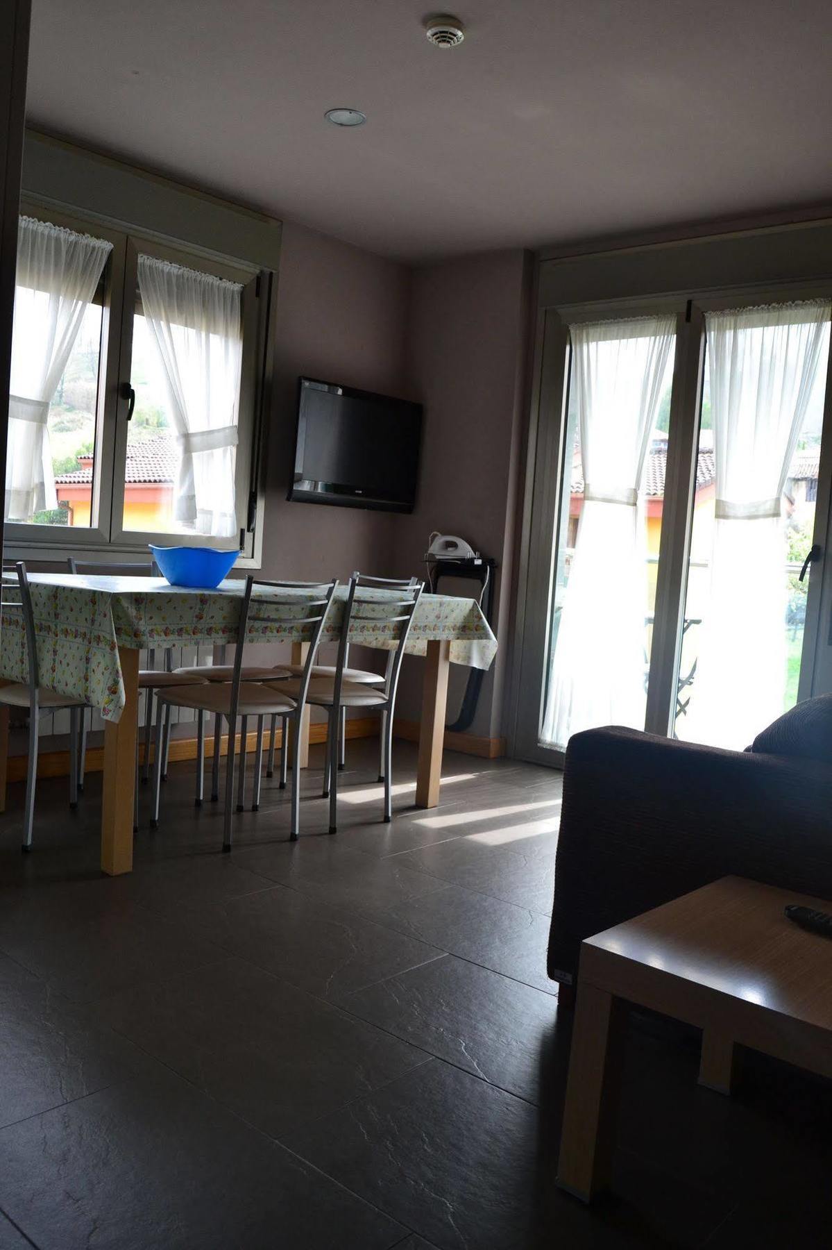Apartamentos Spa Cueto Onís Eksteriør billede